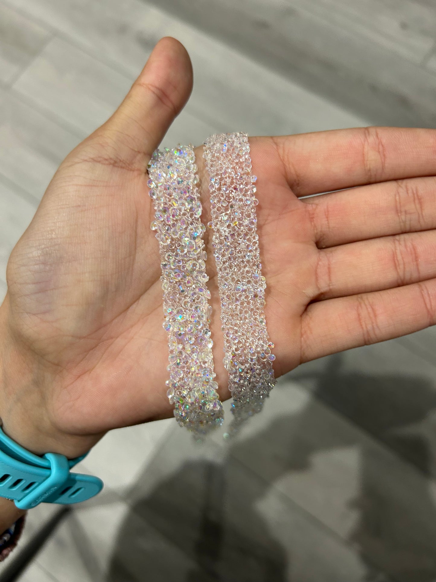 Long tie down fly veil